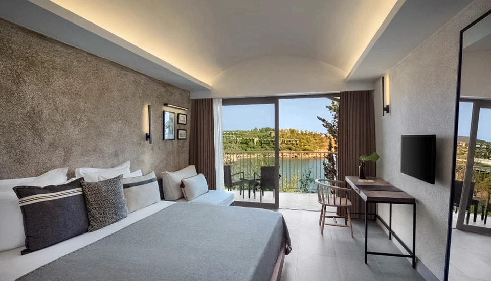 هتل کلاب ماروی کوش آداسی